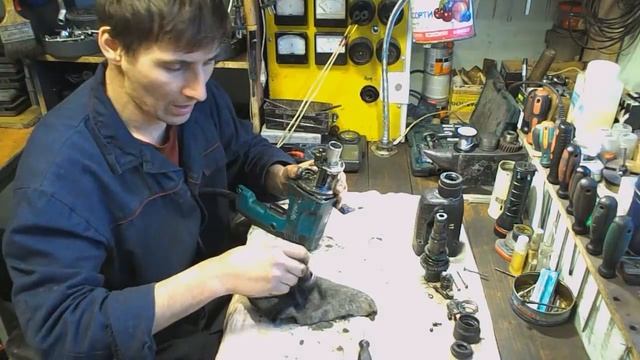 Разборка перфоратора Makita HR 2450 смотреть онлайн