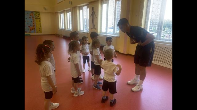 Малыши-крепыши "Физкультура для малышей"