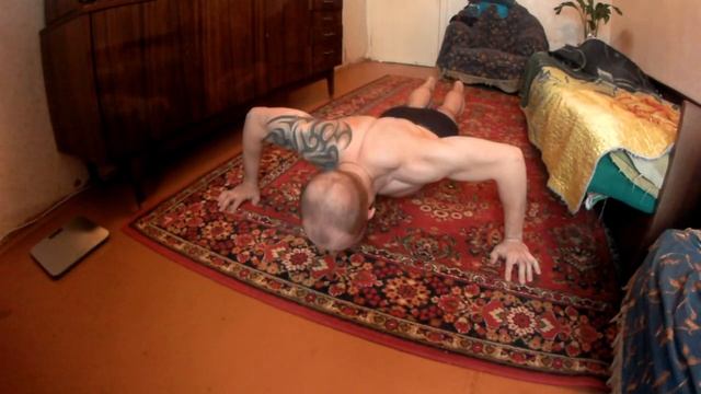 Отжимания от пола 100 раз,за подход.Не смог, сделал 92 смотреть онлайн