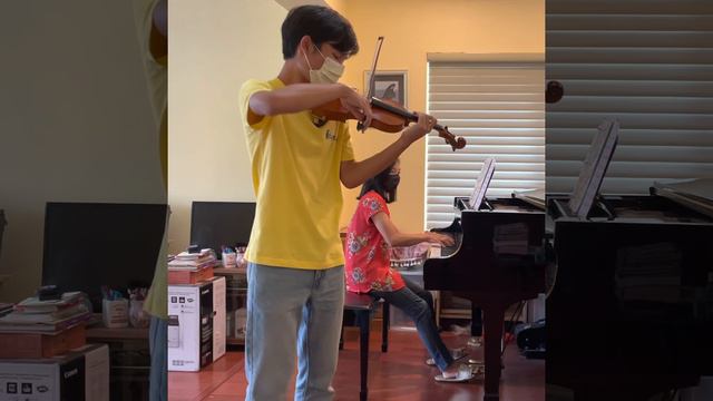 Taiwanese Folk Song "Spring Breeze" (Kevin Lin) смотреть онлайн