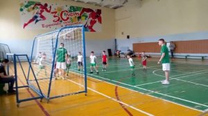 играю в футбол! в реальной жизни!