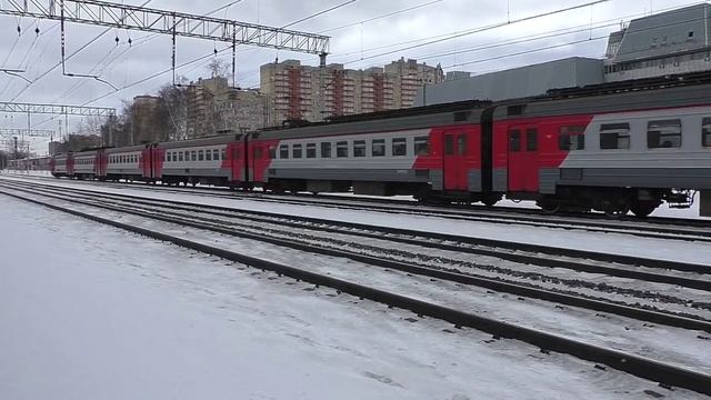 Электропоезд ЭД4М-0289 (ТЧ-7) пригородный поезд №6761 Шиферная - Москва.