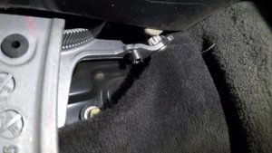 Тайна пружинки ручки ручника Mercedes W140