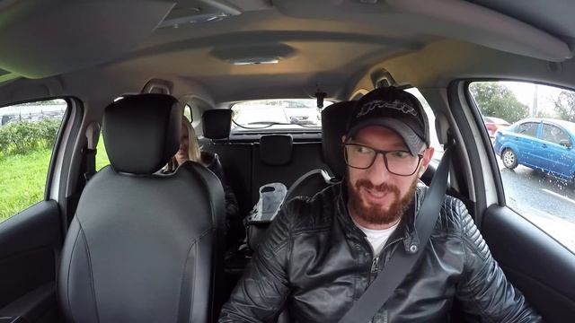 ТАКСИСТ ПРОЕХАЛ ПО ПАССАЖИРКЕ смотреть онлайн