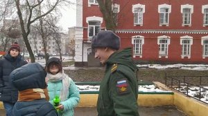 Встречаем младшего сына из армии. А вместе с ним и его друзей