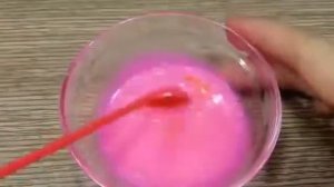 Как сделать лизуна из шампуня , соды и воды.