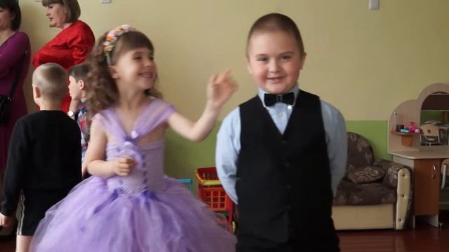 Прощай мой любимый детский сад №19. Интро смотреть онлайн