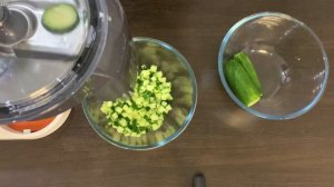 Насадка для нарезки кубиками Kenwood KAX400: свежий огурец