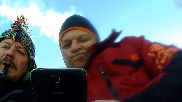 2017-01-15 Первые кадры камерой EYOYO ЁЁ. Киев, Матвеевский залив. Рыбы нет) смотреть онлайн