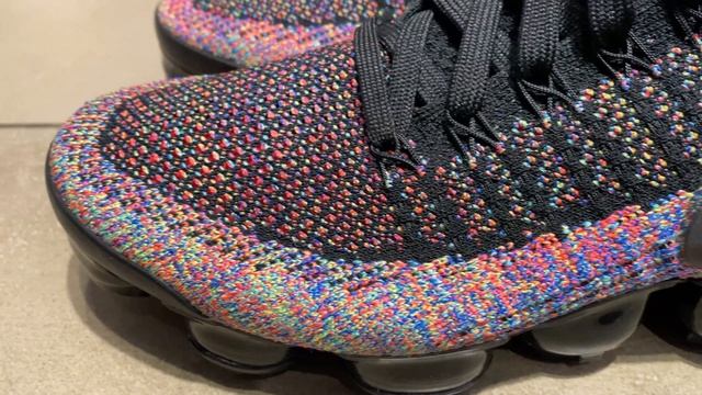 Nike Air VaporMax 2 (942842-017) смотреть онлайн