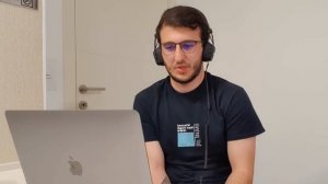 Как освоить фронтенд за 9 месяцев и релоцироваться в Европу — Артем Тирабян