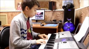 "Луч солнца золотого" - урок игры на синтезаторе (Измайлово, Первомайская, Гольяново, Щелковская).