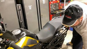 Install: Sargent Seat for BMW F750GS & F850GS (Low Version)