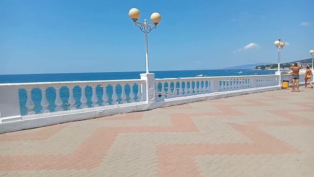 Дивнаморское пляж Энергетик море теплое купаемся