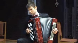 "При тумане, при долине". Виталий Митрюк (баян).