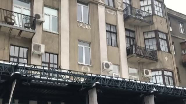 Опасные сосульки. Кто ответит за поврежденный автомобиль смотреть онлайн