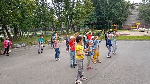 Игротанец на ускорение "Печаль прогоняем" #игротанец #дети #детскийсад  #лето #музыка
