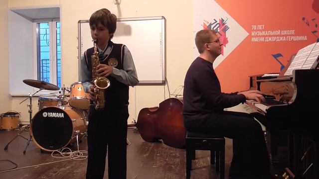 И.С. Бах Соната для флейты и клавира Си минор 3 часть Престо смотреть онлайн