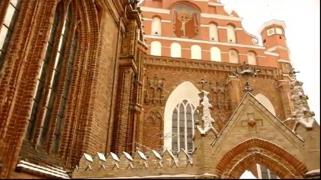 VILNIUS looks stunning after snowstorm (LITHIANIA) #travel #lithuania смотреть онлайн