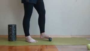 Расслабляем подошвенную фасцию.