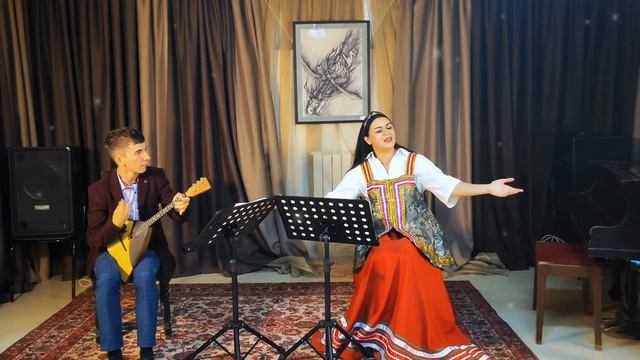 Песня "Ох, балалайка"  ( под балалайку). Исполняет песню Екатерина Фролова, балалайка - Илья Коннов