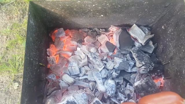 Жарим сосиски на дача! Лето в разгаре. смотреть онлайн