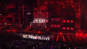 王鹤棣&宋茜《屋顶着火》Dylan Wang and Victoria Song sing "Roof On Fire"