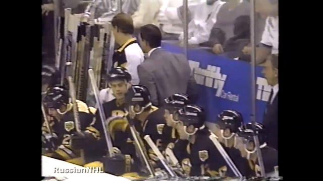 Dmitri Kvartalnov's goal vs Sabres and Fuhr (7 nov 1993)