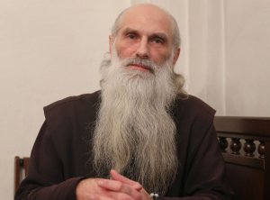 Монах на войне