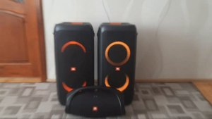 2 JBL Partybox 300! Играют в паре! Басс тест колонок.