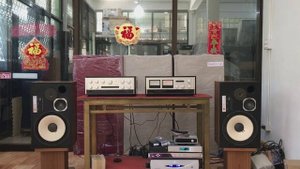 Sound Clip Accuphase C-200 + P-300 , JBL L100