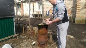 Не реально вкуснейшая рулька в пиве и на Мангале