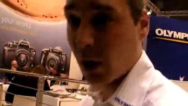 Olympus E-510 DSLR at IFA 2007 смотреть онлайн