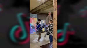 Катя Адушкина раздела МИЛОХИНА перед камерами - ШОК!