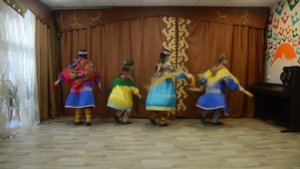 2593 Фольклорный коллектив г Ханты Мансийск хантыйский танец Северные узоры