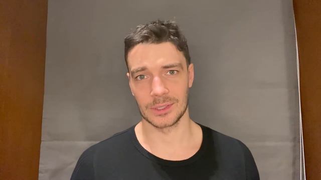 Максим Матвеев поздравляет Саратовскую театральную школу смотреть онлайн