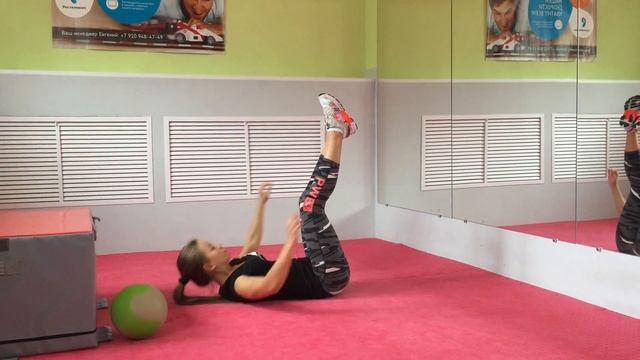 Тренировка пресса от фитнес студии SportFun