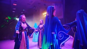 красивая музыка и танец чеченской девушки