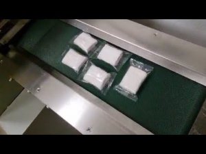 Упаковка бинтов на горизонтальном упаковочном автомате MAGIKON 250AGD