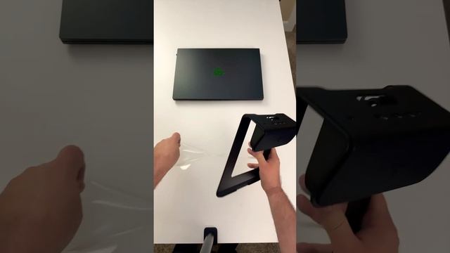 Razer Laptop Stand Chroma V2 - Does the Razer Blade 18” fit? You be the judge.