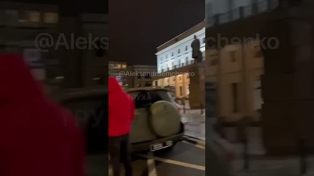 ВИДЕО?В Варшаве уже раздают повестки в ВСУ.