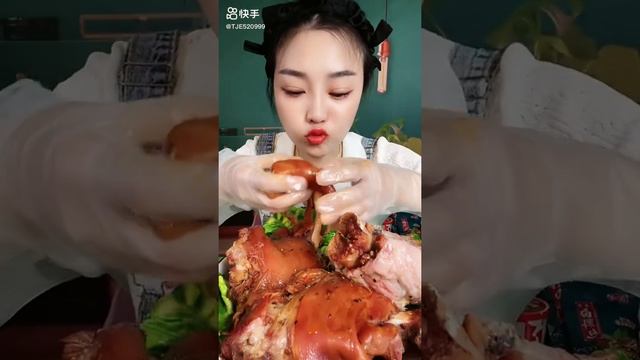 Chinese Mukbang - ASMR Eating Show - stewed pork thighs, 조림 돼지 허벅지, тушеные свиные бедра