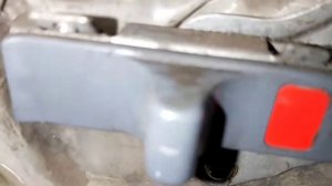 Замена ручки сдвижной двери на Toyota Previa 1992г.