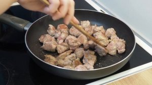 Вкуснейшая говядина с жареным картофелем! Просто и быстро!