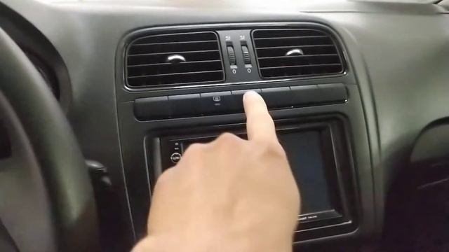 Volkswagen Polo Sedan 2018 комплектация Trendline AT. Обзор автомобиля