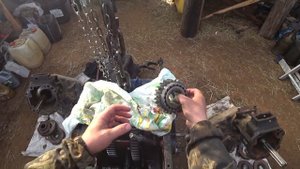 подробная сборка КПП трактора Т 30\/detailed assembly of the T 30 tractor gearbox