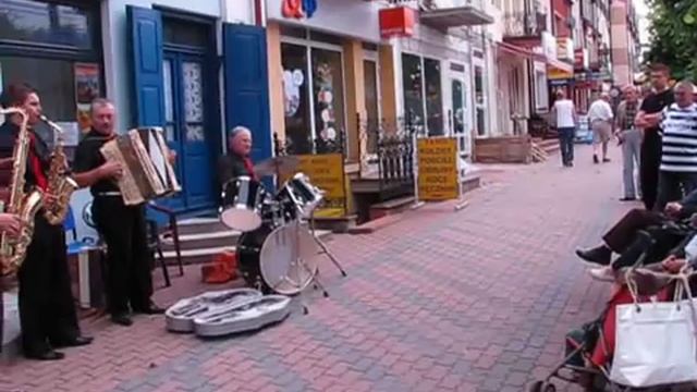 Siemiatycze - Kapela Bondarczuków. 1. Muzyka na ulicy смотреть онлайн