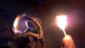 опыты Глюканата Кальция и сухое горючие в огне "ПЕПЕЛЬНЫЕ ЧЕРВЯК"