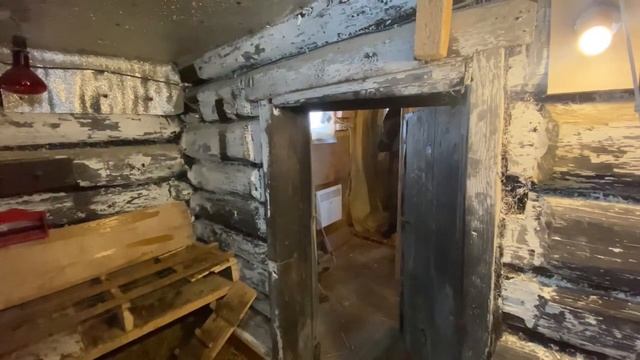Умный курятник своими руками / бункерная кормушка, поилка, освещение, отопление / деревенская жизнь