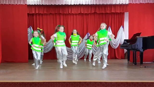 танец ПДД мл гр РИТМИКА муз шк смотреть онлайн